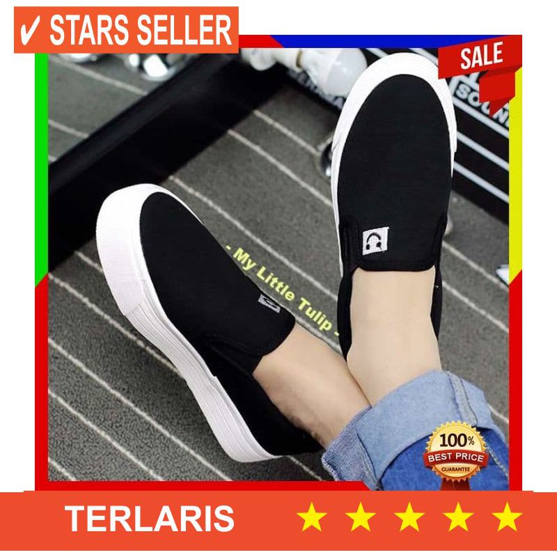 BUAT WANITA SEKOLAH WISUDA KULIAH MAHASISWI PUTIH POLOS PP/ Sneaker Hitam Sekolah Jalan2 Sepatu