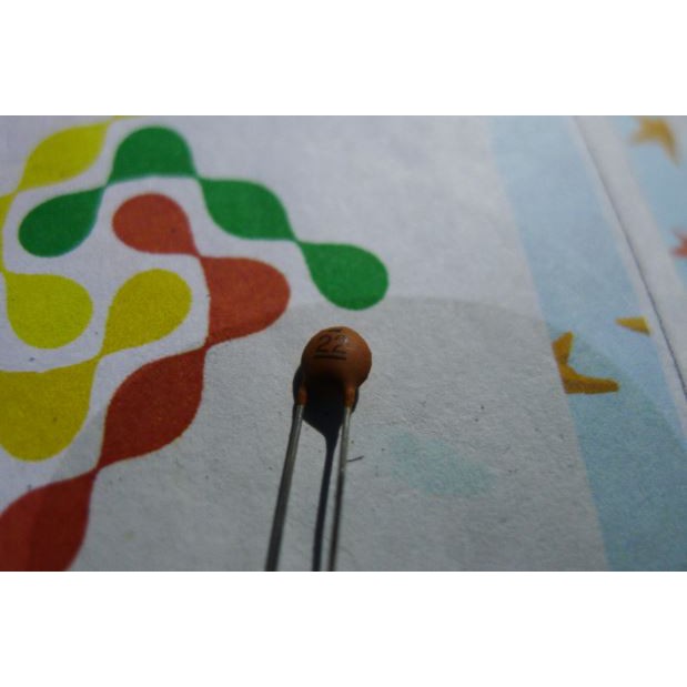 Kapasitor Keramik Capacitor 22pF 22p - New