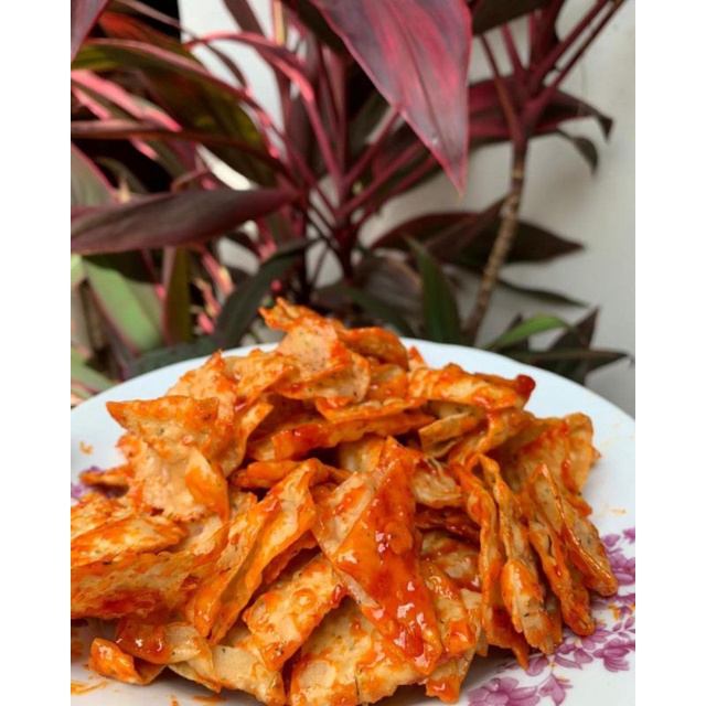 

Keripik Pangsit Pedas