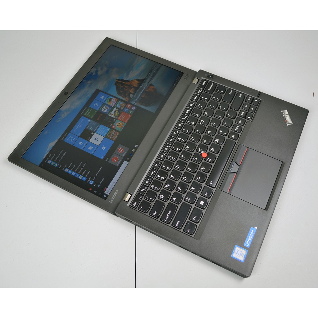 LENOVO THINKPAD x260 Core I5 Gen 6 8GB SSD 240GB - Second Bagus