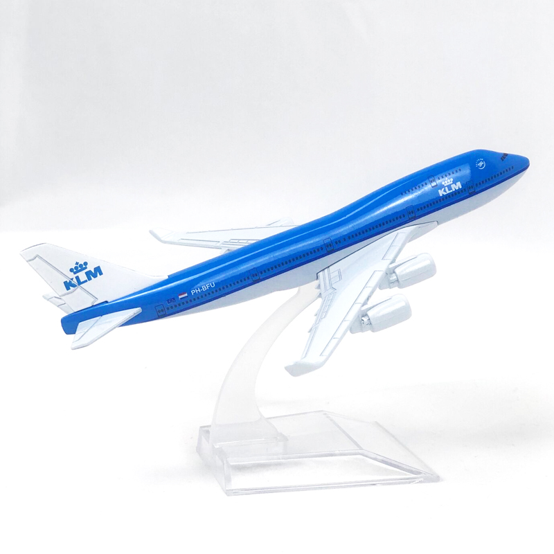 Klm Miniatur Diecast Pesawat Terbang Dutch Airlines Boeing B747 Bahan Metal Alloy