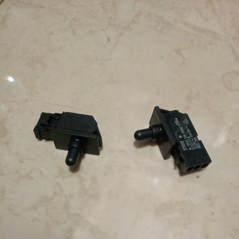 switch pintu kulkas sharp original