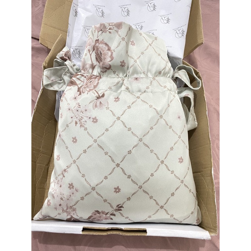 Khansa Prayer Set by Diana Restu in Cream (SOLD)