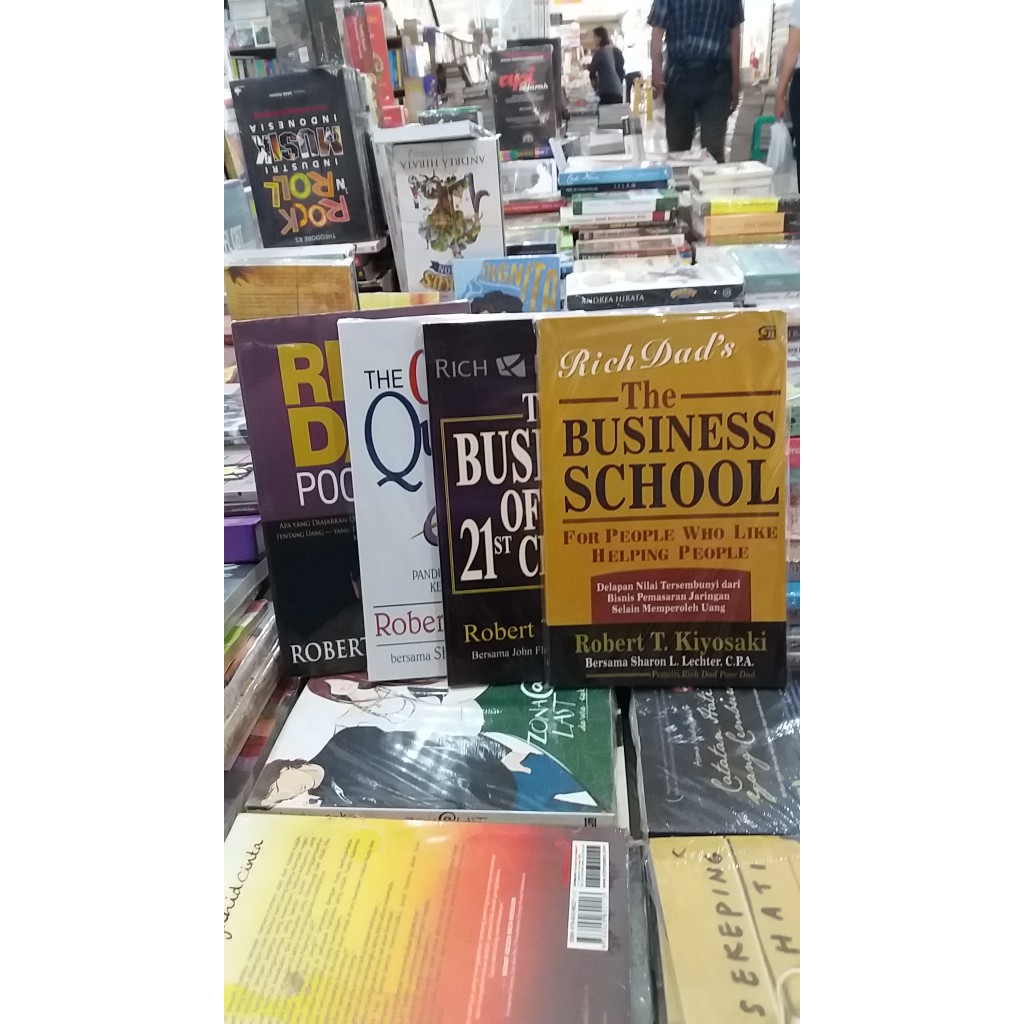 4 buku terbaik robert T. kiyosaki BKIL_1749