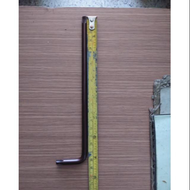 Kunci L bintang t40 lippro panjang dengan lubang