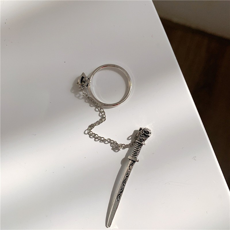 Glitter Gothic Punk Skull Sword Movable Plug-in Finger Ring Medieval Knight Dagger Chain Ring Band Vintage Statement Jewelry