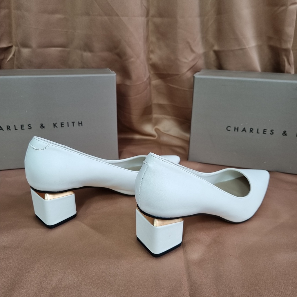 SEPATU WANITA HEELS POINTED TOE PUMPS