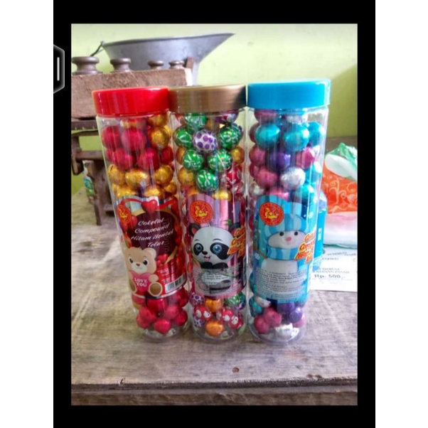 

Coklat warna-warni cocok buat lebaran