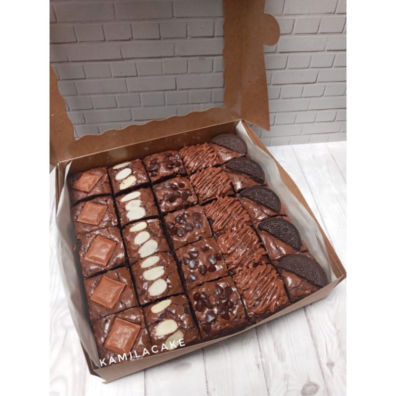 

brownies cadbury brownies almon brownies oreo