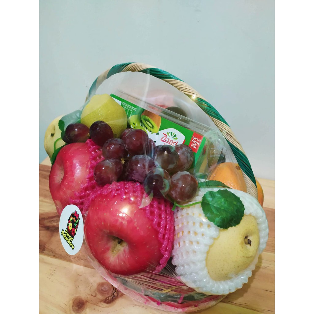 

Gett Well Soon Fruits Hampers