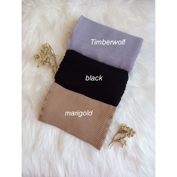 Naira shawl by hijabic x dianty