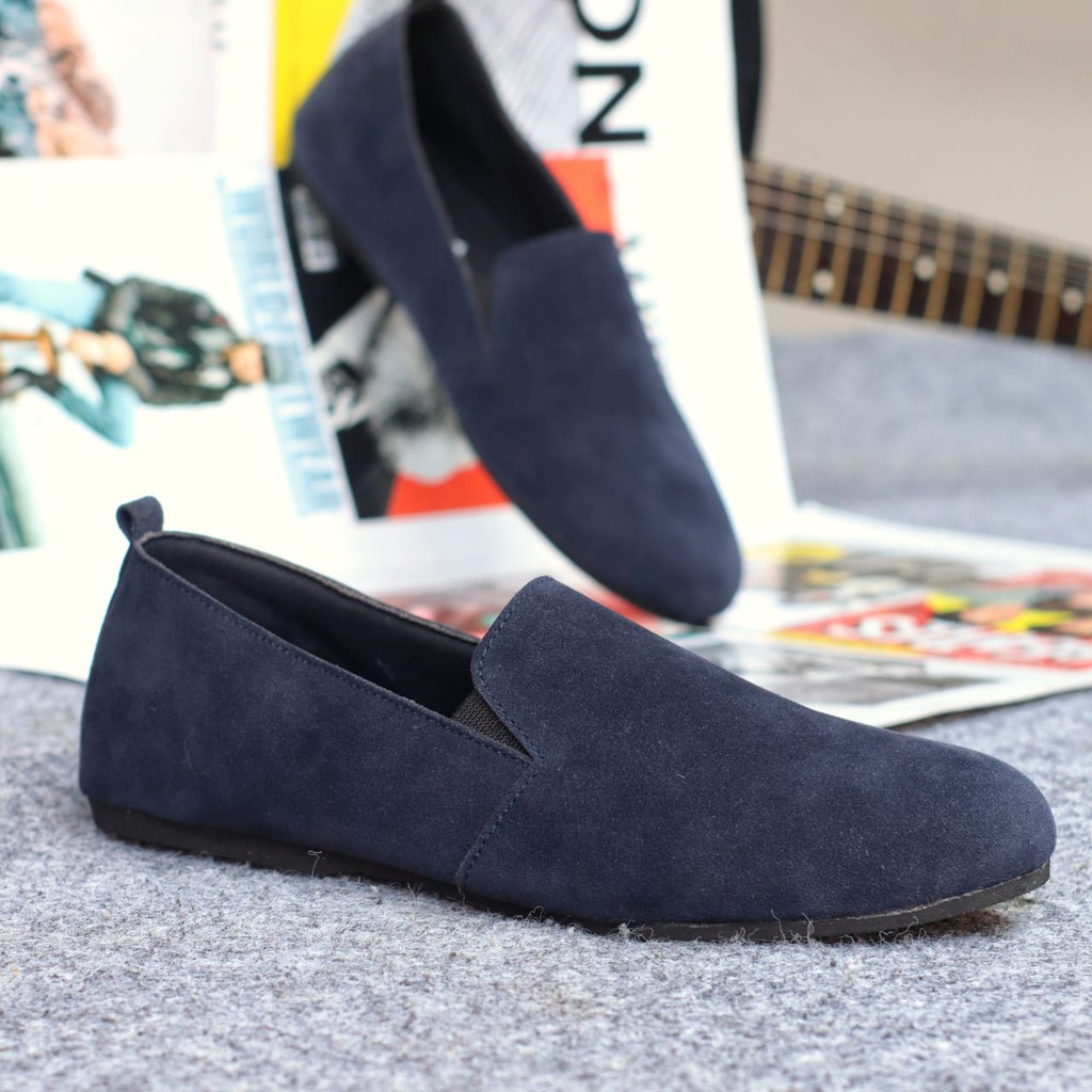 CORD Sepatu Slip On Pria Kulit Syntetic Sepatu Pria Casual Anti Slip Cowok Pantofel