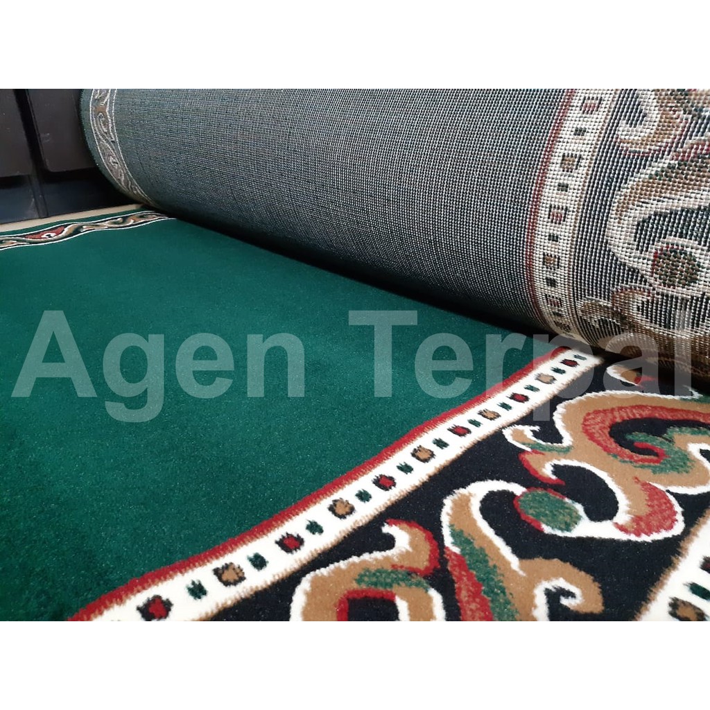 Karpet Sajadah Masjid Kingdom – Tebal, Empuk, Nyaman untuk Sholat Berjamaah