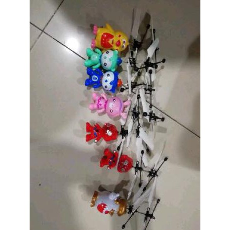 TERBARU  DRONE KARAKTER MINION SENSOR HELIKOPTER / MAINAN TERBANG
