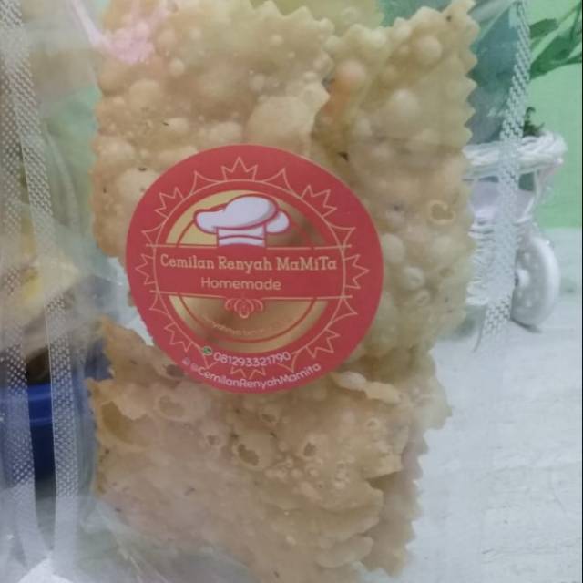 

Keripik bawang / kue bawang / kue simping / keripik pangsit / Cemilan Renyah / Cemilan Sehat