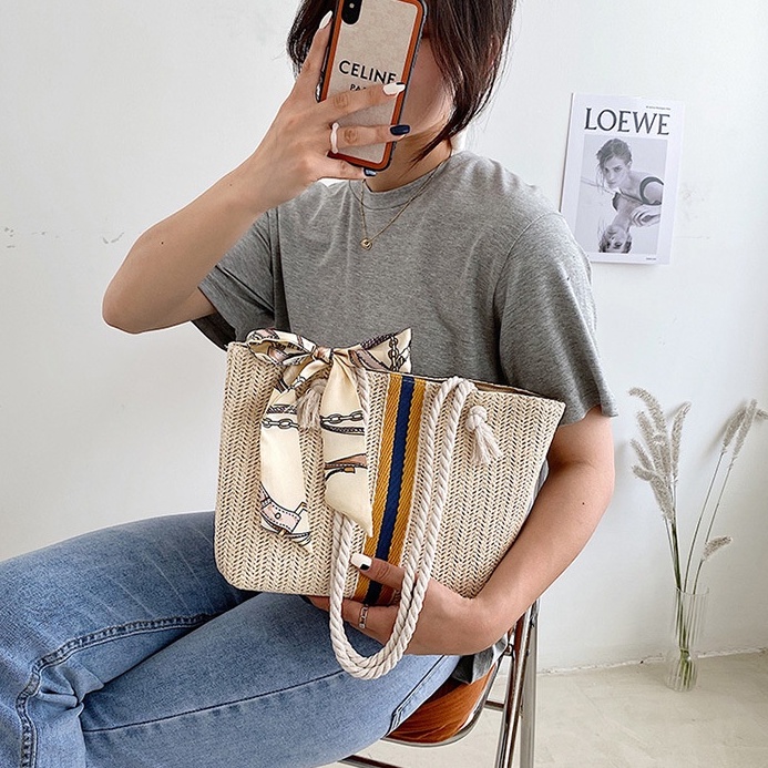 Totebag Kuliah Bahan Anyam Jerami Polos Stripe Dengan Syal Polka Korean Style Import