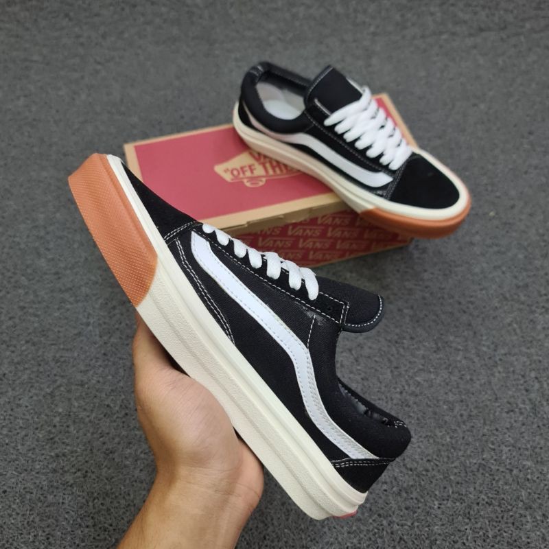 OBRAL SEPATU SNEAKERS VAULT OG OLD SKOOL BEMPER GUM BLACK WHITE GRADE ORIGINAL 36-43 SEPATU HITAM GEM-2