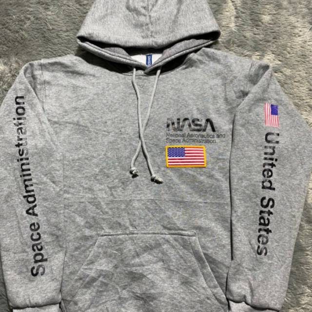 Jaket Sweater Hoodie Pria H&M Nasa USA Flag Grey