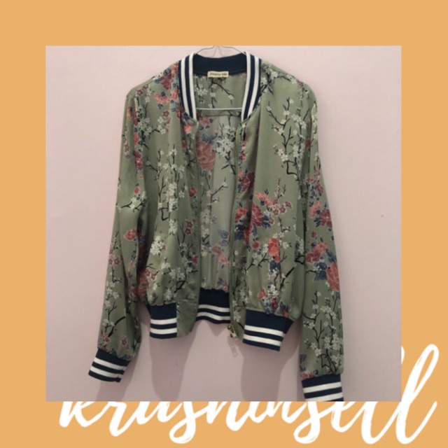 Preloved Jaket Bomber Vintage