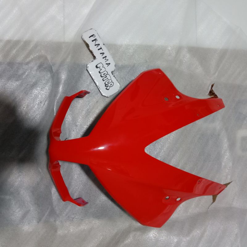 KEDOK CBR 150 LOKAL MATA DUA COVER DEPAN TAMENG CBR150 LOKAL K45A MERAH ORI 64250K45N00WRD ATAU 6425