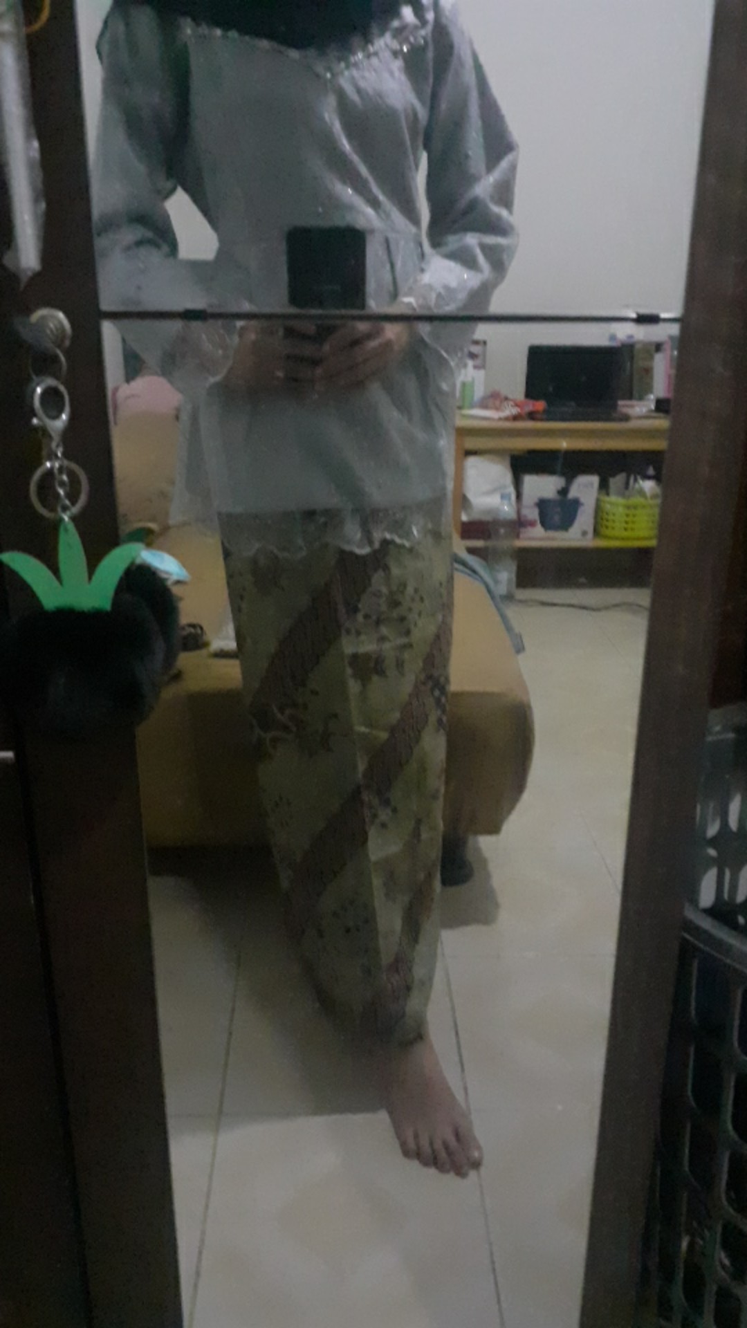 Maura Couple - Sania Ruffle Batik Couple Ori Ndoro Jowi Dnt Garansi Termurah Shopee - Couple Mawar