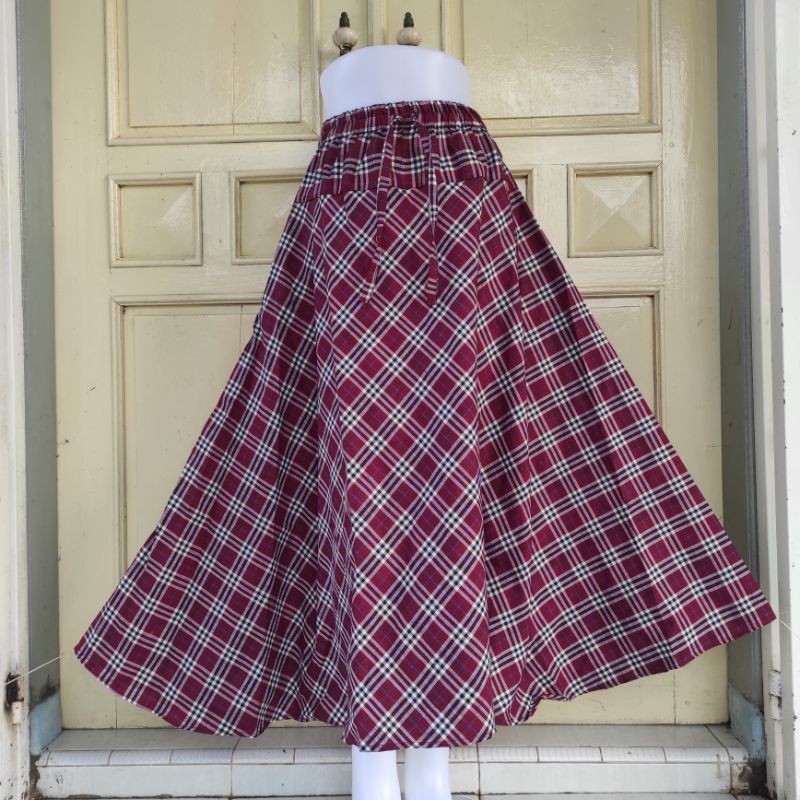 (BISA COD)ROK PAYUNG/ROK KATUN LEBAR/MOTIF BURBERRY-Marun