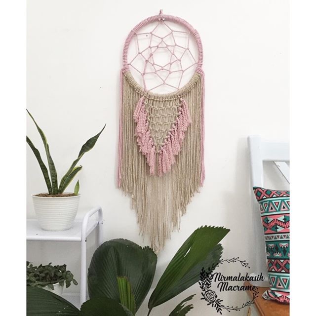 Macrame dreamcatcher pingbrow