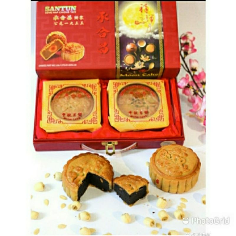 

Mooncake Santun Tausa Hitam Vegetarian-Mooncake Isi 2pcs