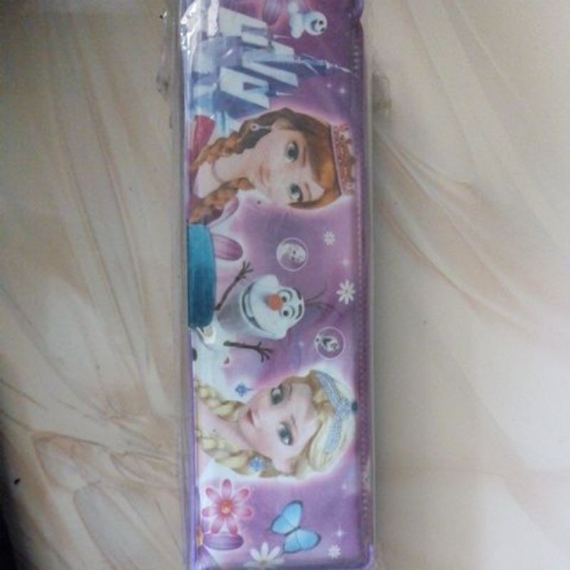 

Tempat pensil kt 592