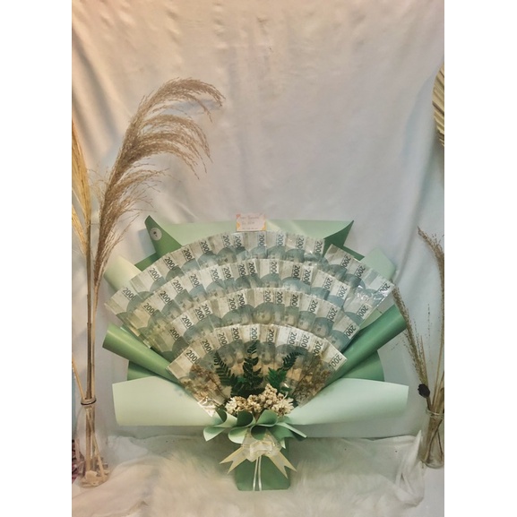 bucket uang pecahan 2000