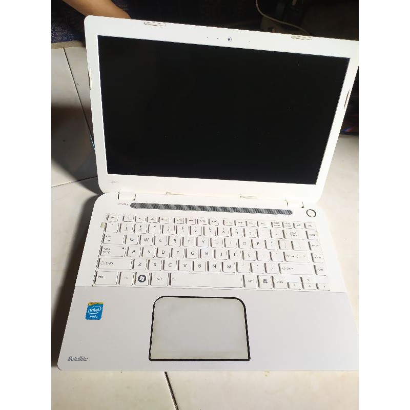Laptop Thosiba 14 inc