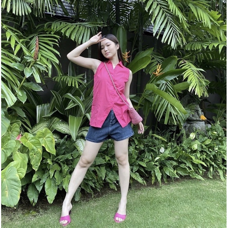 LIONA SLEEVELESS TOP KOREA - BLOUSE WANITA PREMIUM - KEMEJA KUTUNG - TOP BASIC MEWAH V-NECK - ATASAN WANITA UNTUK KONDANGAN - KEMEJA KERJA WARNA PASTEL - HADIAH / KADO ULTAH UNTUK CEWEK