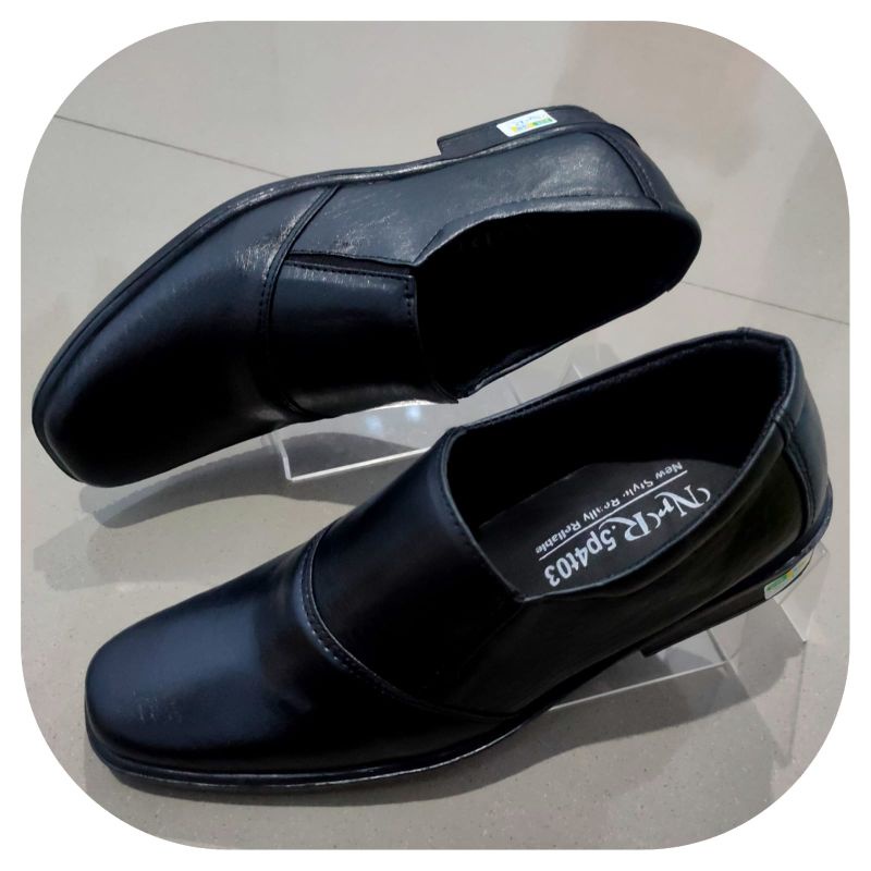 SEPATU PANTOFEL ANAK LAKI LAKI/SEPATU PANTOFEL ANAK PONDOK/SEPATU PANTOFEL KULIT HITAM PRIA