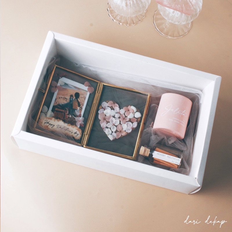 

la Lune box - Valentine Gift | Hadiah Valentine | Kado Valentine bunga | Flower box
