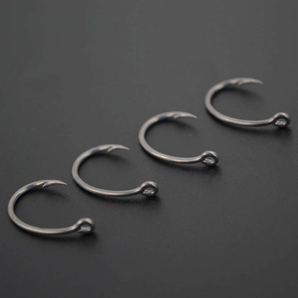 QUINTON Corrosion-resistant Barbed Hooks Durable Carp Fishing Fishing Hooks 8011 with Box Coating High Carbon 50pcs/pack Stainless Steel