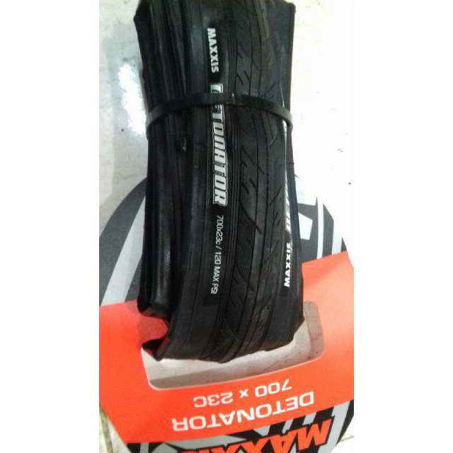 READY   Ban luar 700 x 23c maxxis detonator
