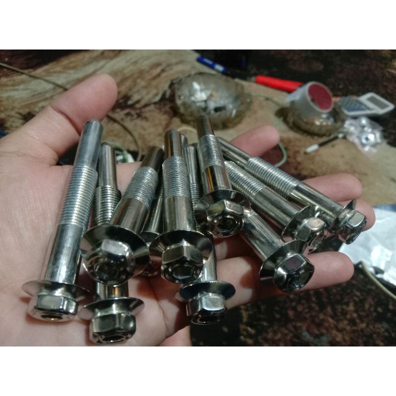 BAUT KALIPER STANLES TOJOSAN KALIPER MIO SPORTY MIO OLD