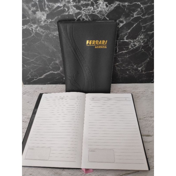 

Agenda Ferrari 100L BACA DESC !!