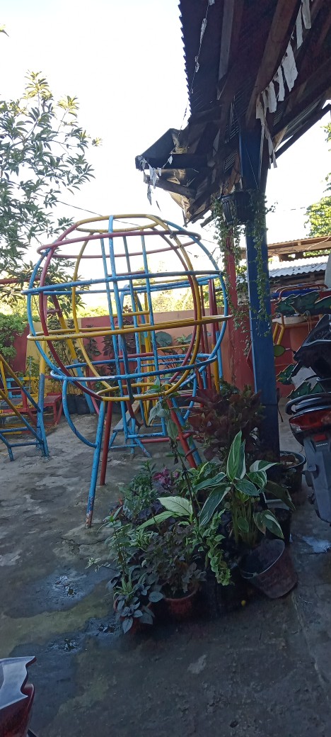 Kemeja Batik Pria Printing Motif Kupu Coklat / Putih