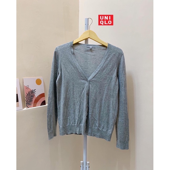 cardigan uniqlo abu