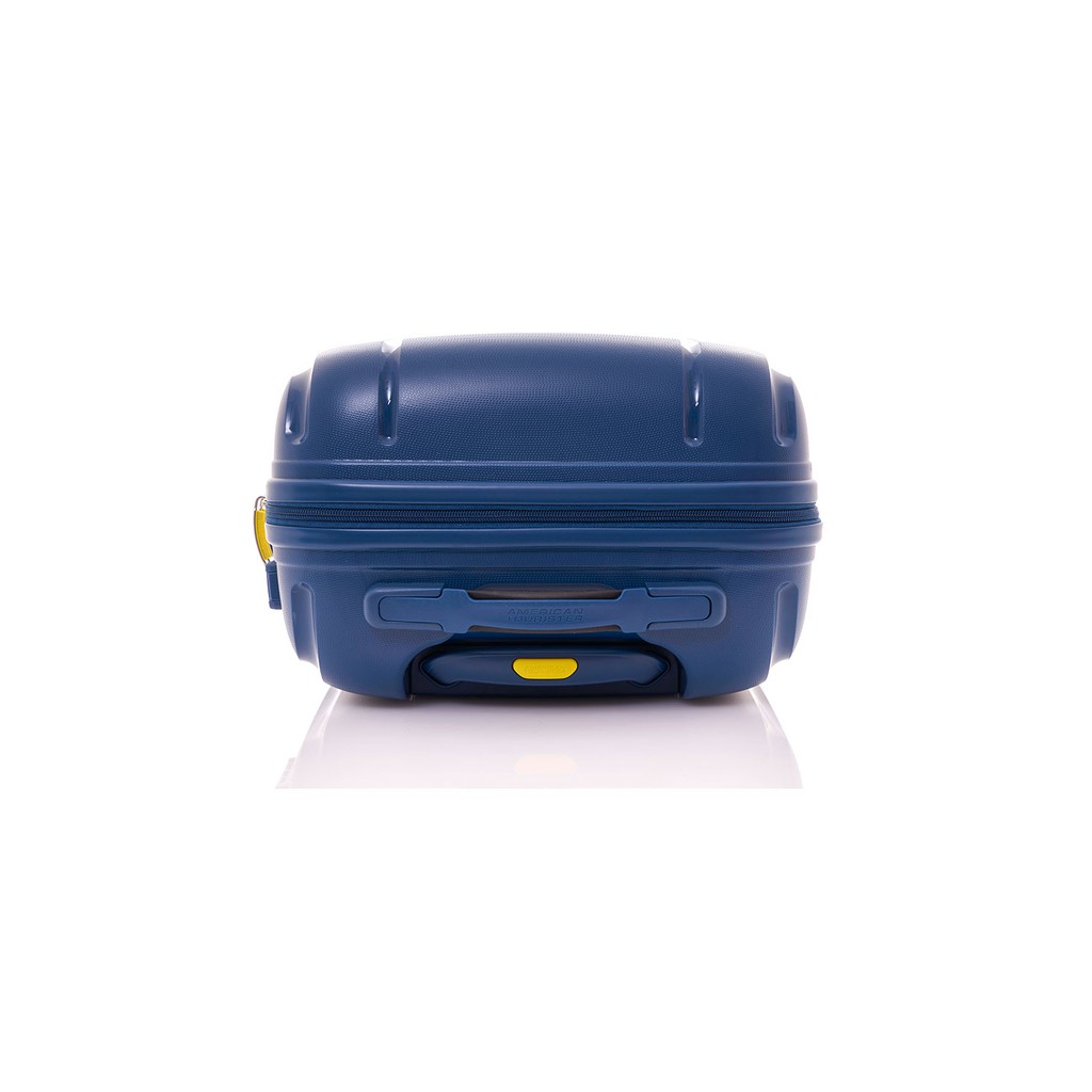 american tourister lightrax 55cm