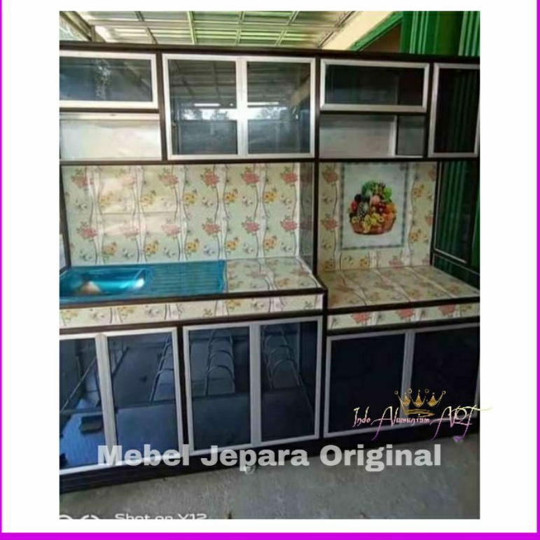 Lemari Dapur Kitchen Set Kaca Pintu 11 Bahan Aluminium