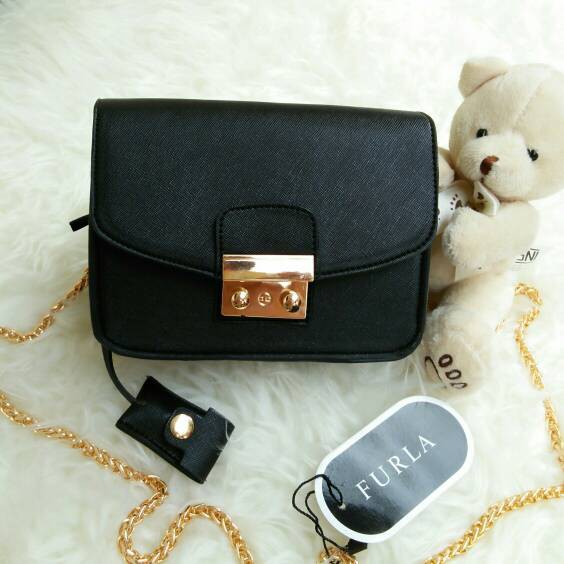 Hot Sale Tas Fashion Rantai Branded Furla Metropolis Mini 16CM Warna Hitam
