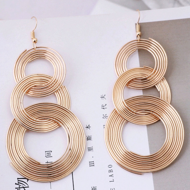 Anting Tusuk Gantung Bahan Metal Desain Geometri Gaya Retro Untuk Wanita