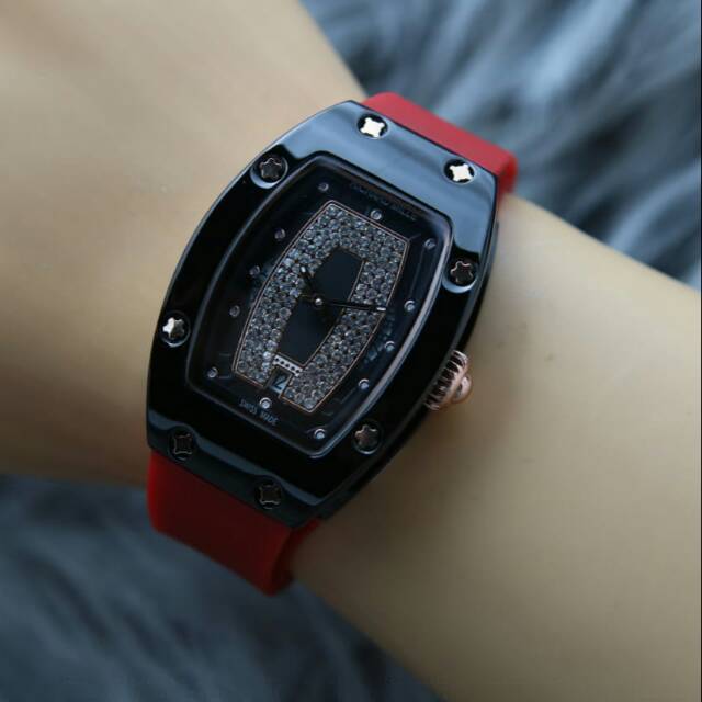 Jam tangan RM