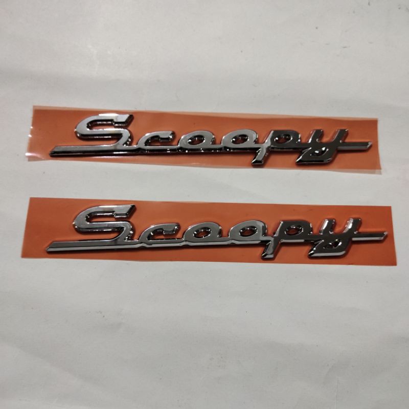 Emblem Scoopy fi crome timbul