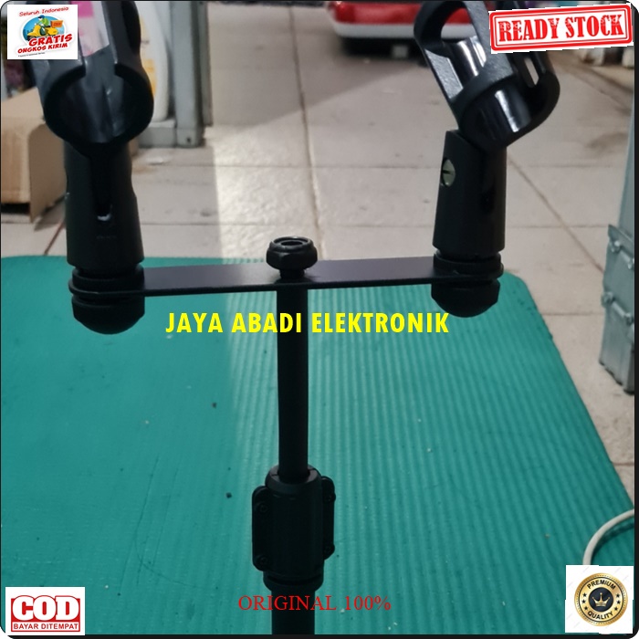 G550 STAND TIANG HOLDER MIC CABANG 2 IN 1 STANDING PENYANGGA PELINDUNG SEGALA JENIS MIC HANDLE VOCAL COCOK UNTUK SEGALA JENIS ACARA PANGGUNG LEBIH PRAKTIS DAN HEMAT TEMPAT PRODUK BERKHUALITAS HARGA TERJANGKAU