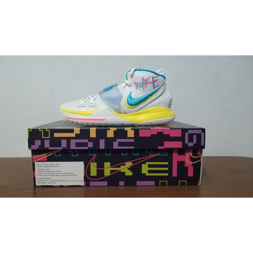 SEPATU BASKET NIKE KYRIE 6 EP NEON GRAFFITI