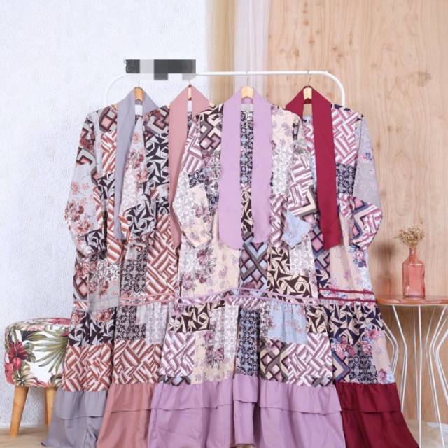 Gamis Motif dari Eby Fashion