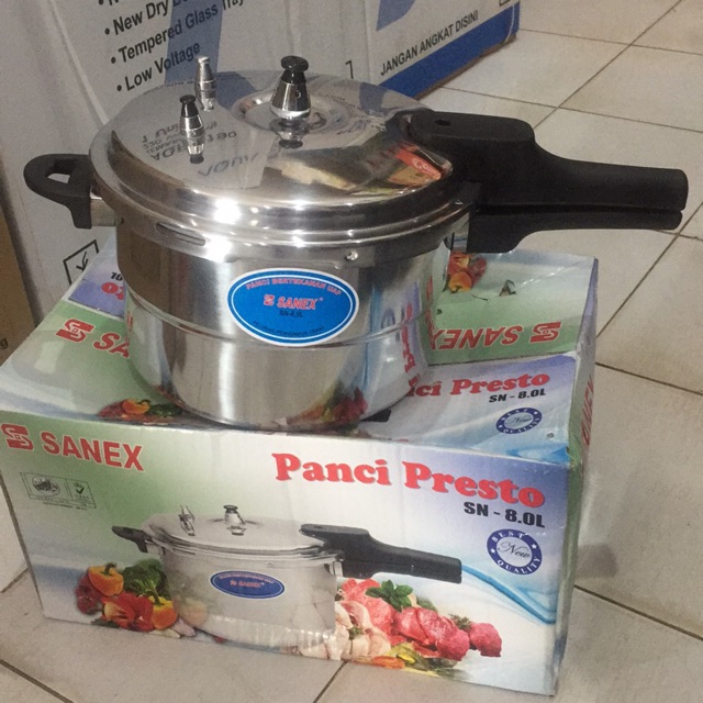 Panci presto sanex 8 liter